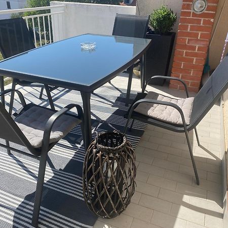 Apartman Bartol Betina  Εξωτερικό φωτογραφία