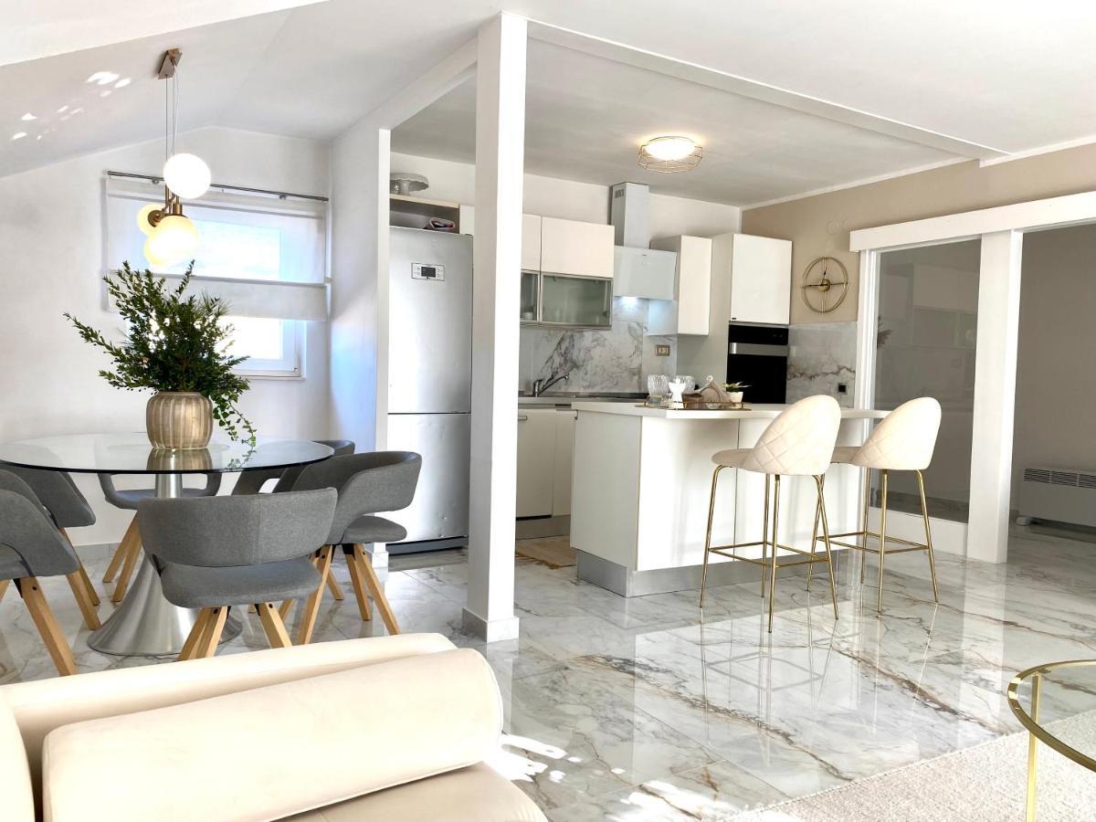 Apartman Bartol Betina  Εξωτερικό φωτογραφία